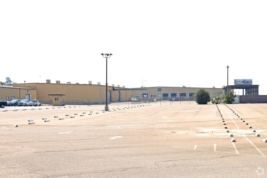 1775 Park St, Selma, CA for sale - Primary Photo - Image 1 of 4