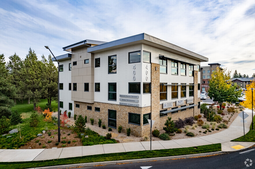 400 SW Bond St, Bend, OR for lease - Primary Photo - Image 1 of 9