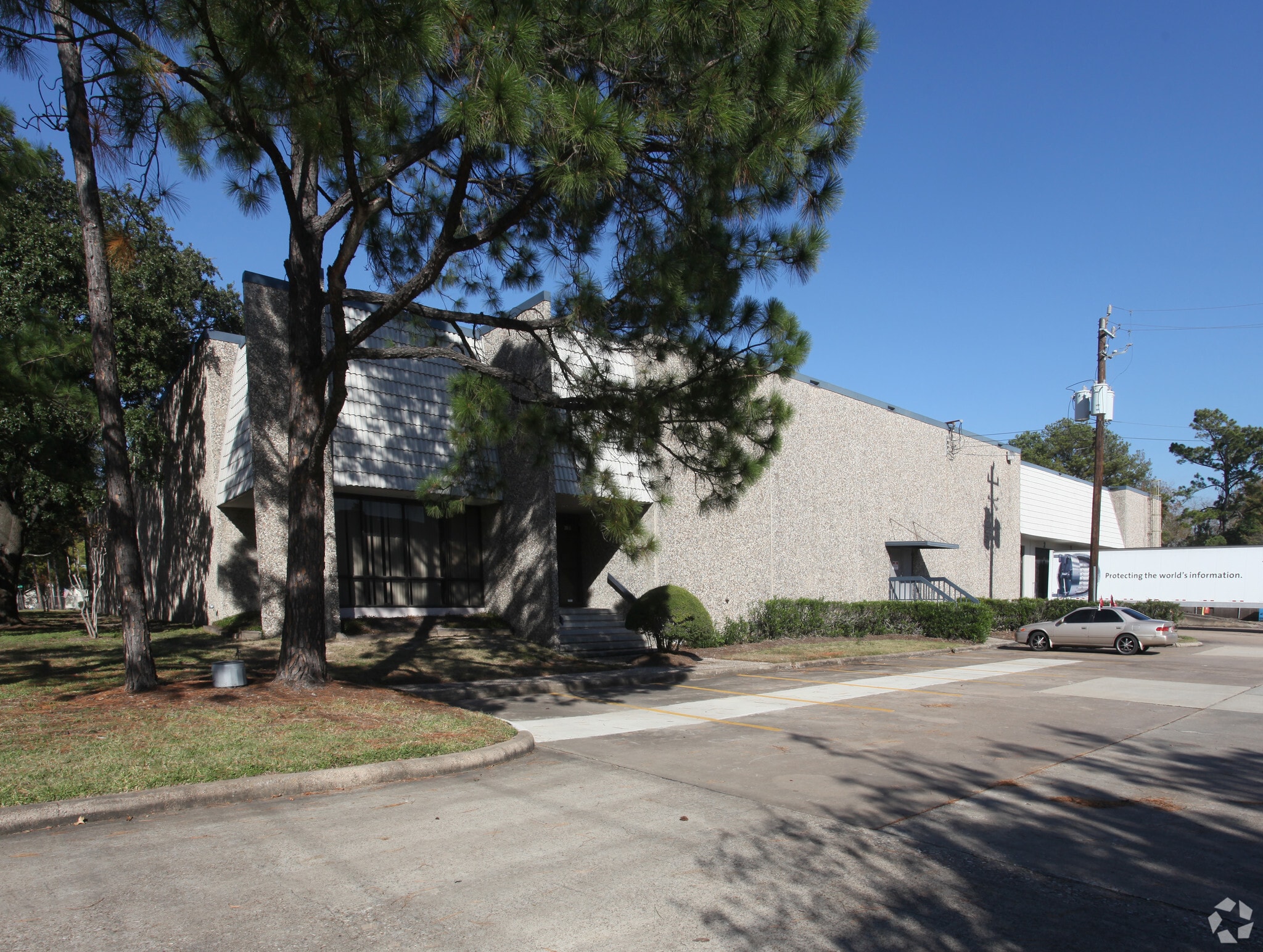 3701-3749 Yale St, Houston, TX for lease Primary Photo- Image 1 of 8
