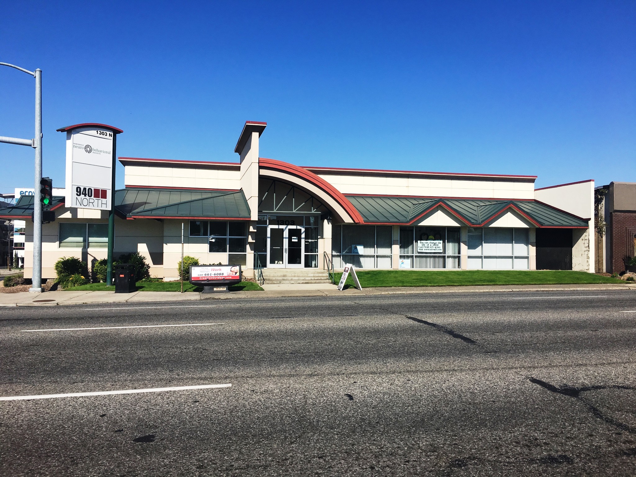 1303 N Division St, Spokane, WA for lease Primary Photo- Image 1 of 10