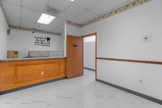 285 Central St, Leominster, MA for lease Interior Photo- Image 1 of 14
