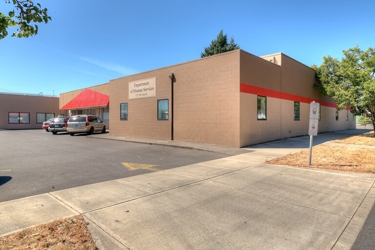 177 SW Oak St, Dallas, OR for sale Primary Photo- Image 1 of 1