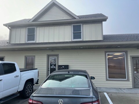 6487 Mahoning Ave, Youngstown, OH for lease Building Photo- Image 1 of 10