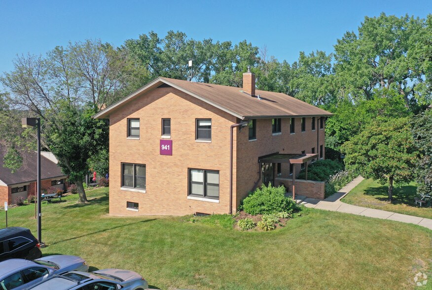 941 Lafond Ave, Saint Paul, MN 55104