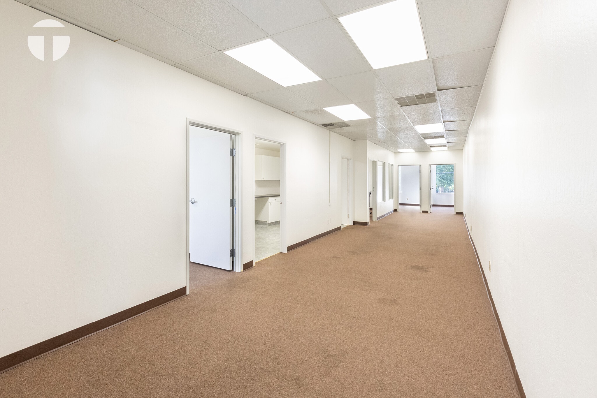 1314 H St, Sacramento, CA for sale Interior Photo- Image 1 of 4