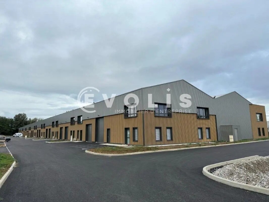 225 Avenue Des Marronniers, Bourgoin-Jallieu for sale Building Photo- Image 1 of 50