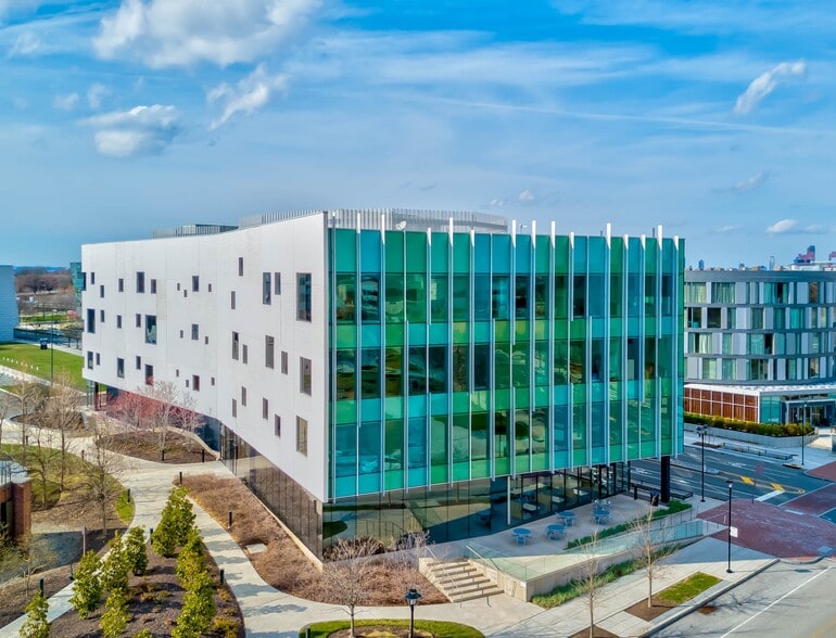 150 Rouse Blvd, Philadelphia, PA for lease - Building Photo - Image 1 of 11