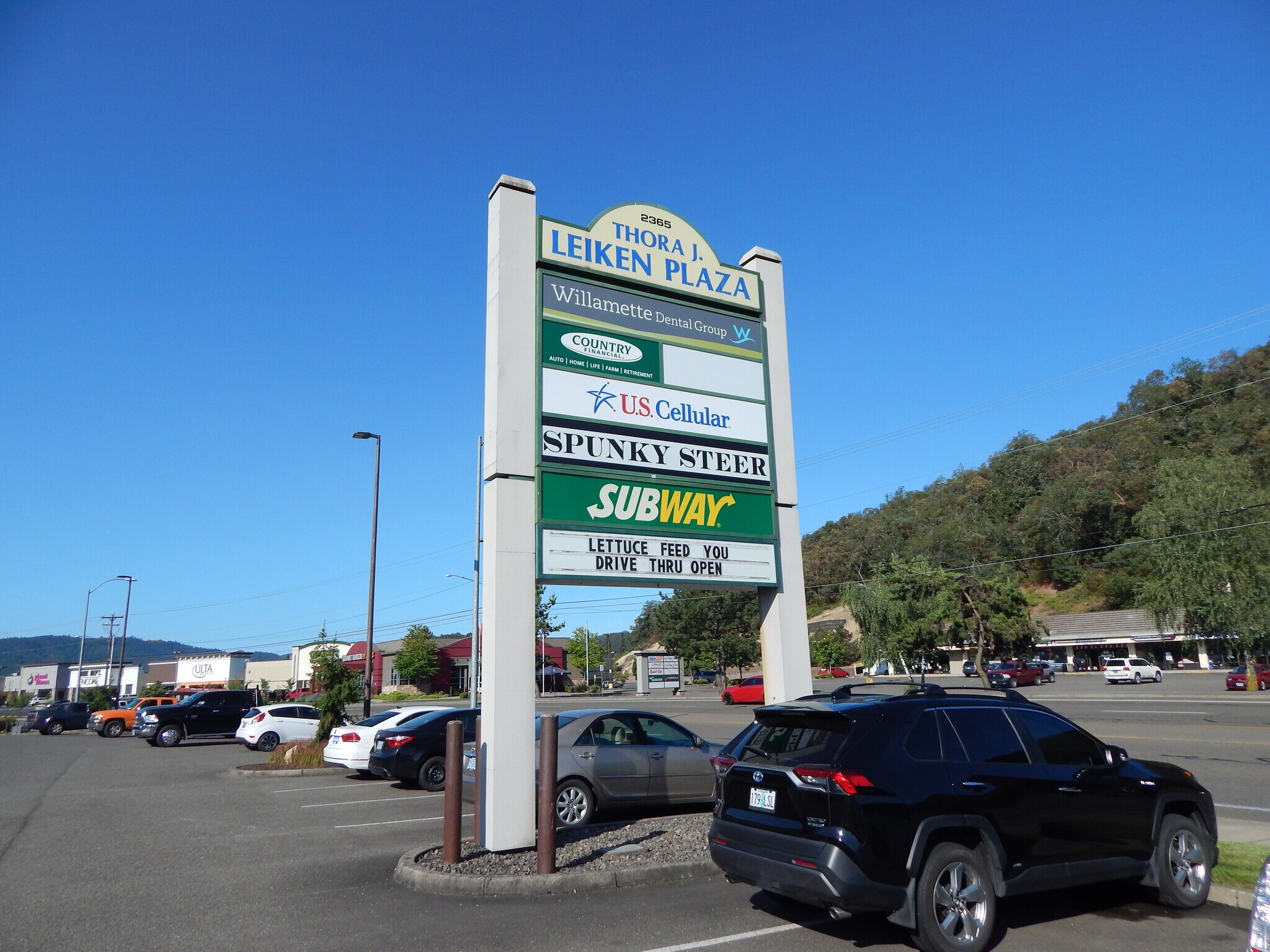 2345-2395 NW Stewart Pky, Roseburg, OR for sale Building Photo- Image 1 of 1