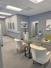 2800 Cleveland Ave, Santa Rosa, CA for lease Interior Photo- Image 2 of 5