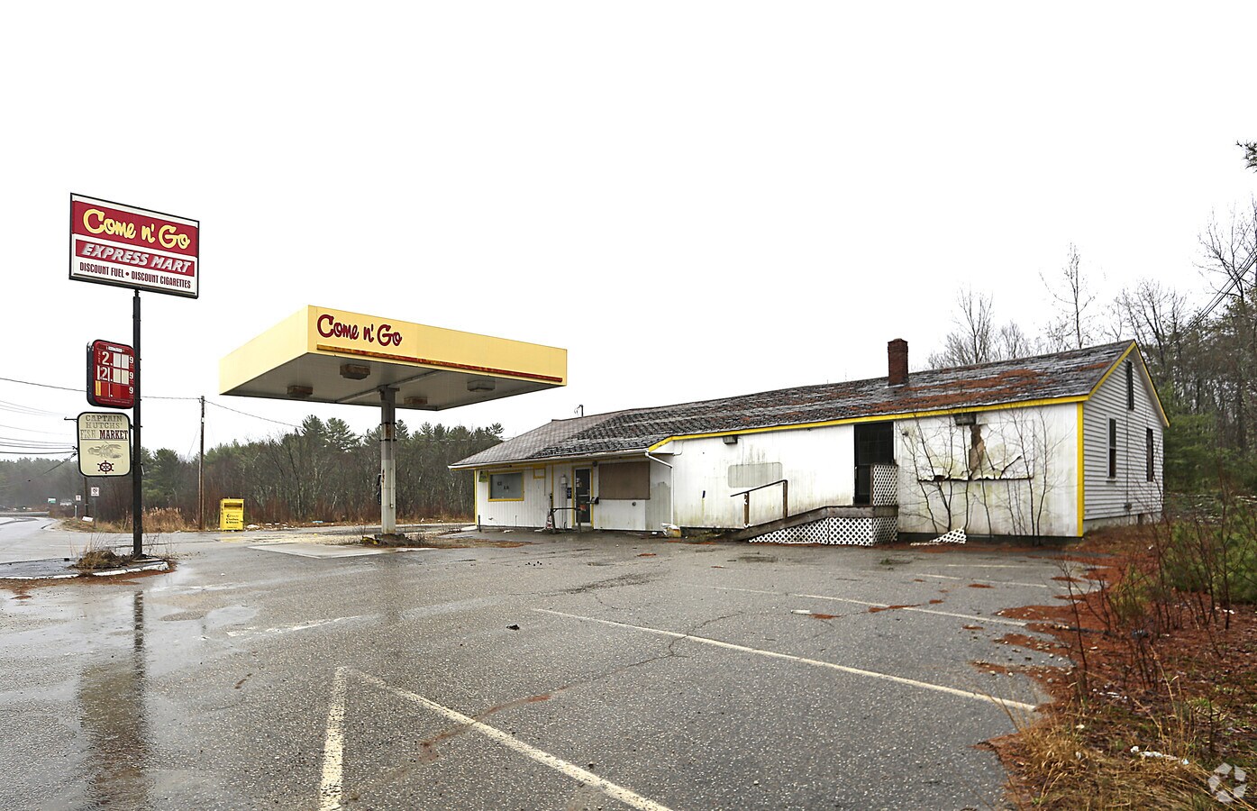 68 Concord Rd, Lee, NH 03861