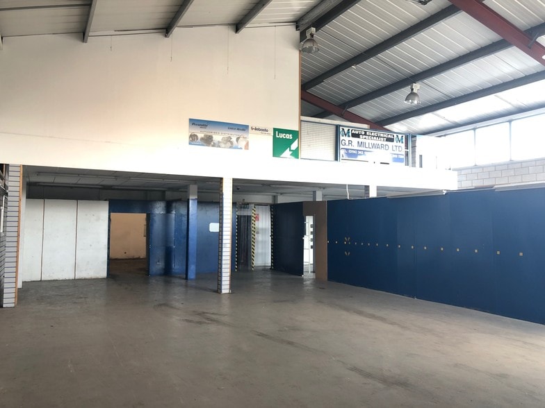 Newhall Rd, Sheffield for lease - Interior Photo - Image 2 of 4