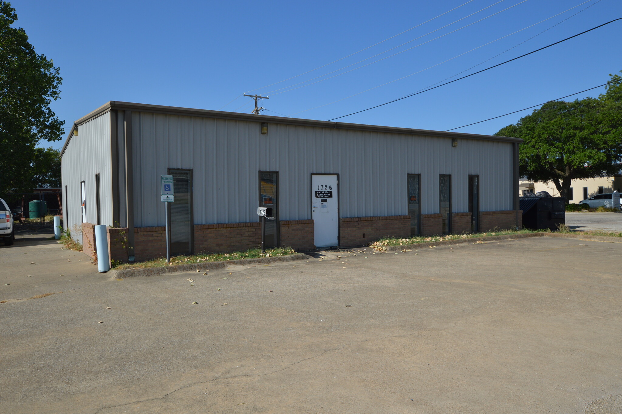 1726 Commerce St, Garland, TX for lease Building Photo- Image 1 of 6