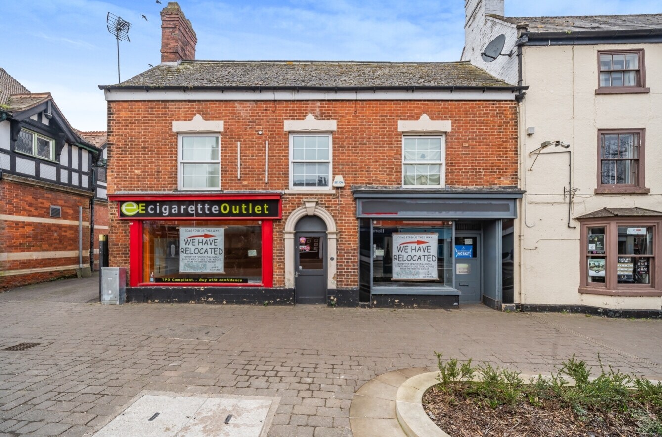 66 Southgate, Sleaford for sale Building Photo- Image 1 of 1