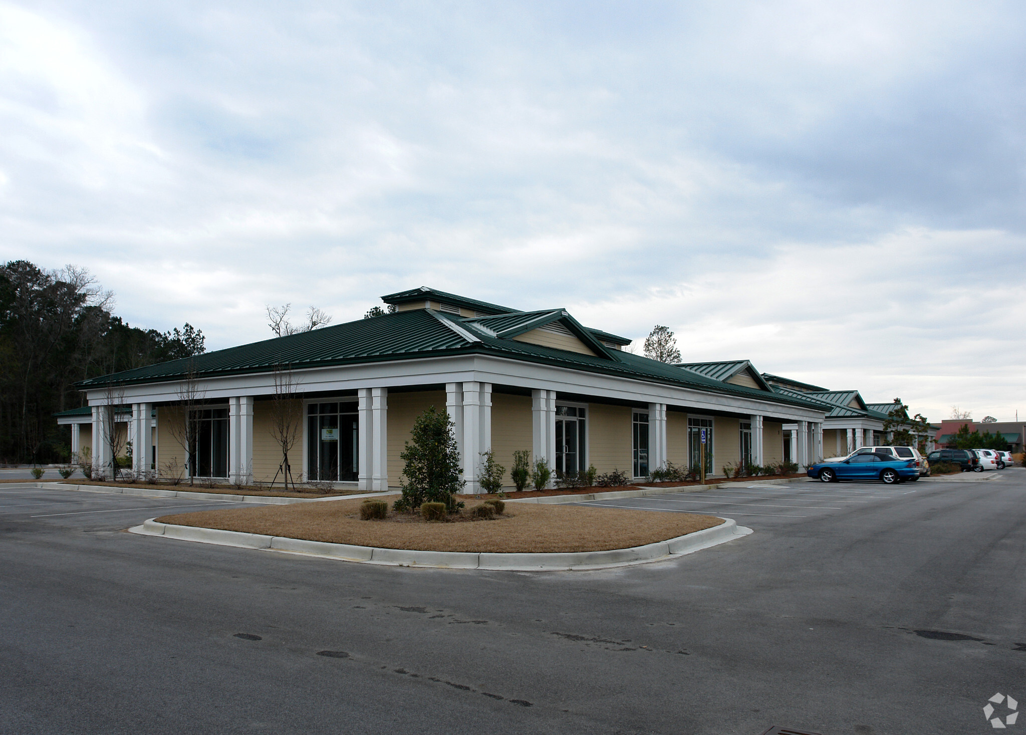 122 Riverwalk Blvd, Ridgeland, SC for lease Primary Photo- Image 1 of 3