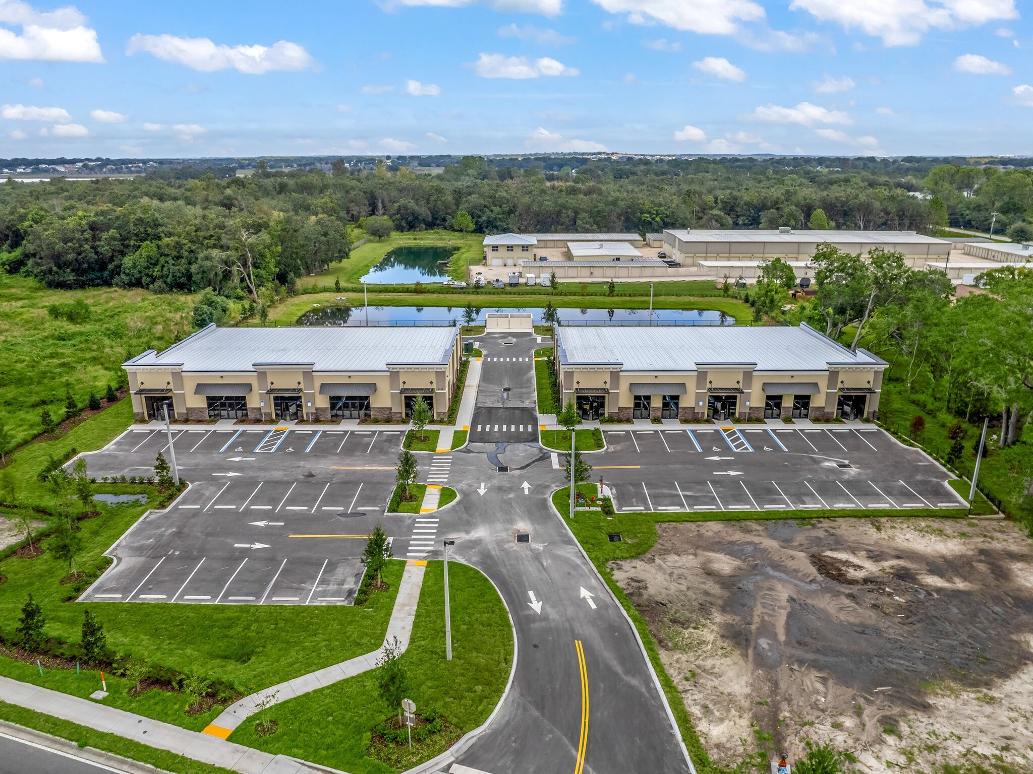 1233 & 1239 W Broad St, Groveland, FL for lease Building Photo- Image 1 of 30