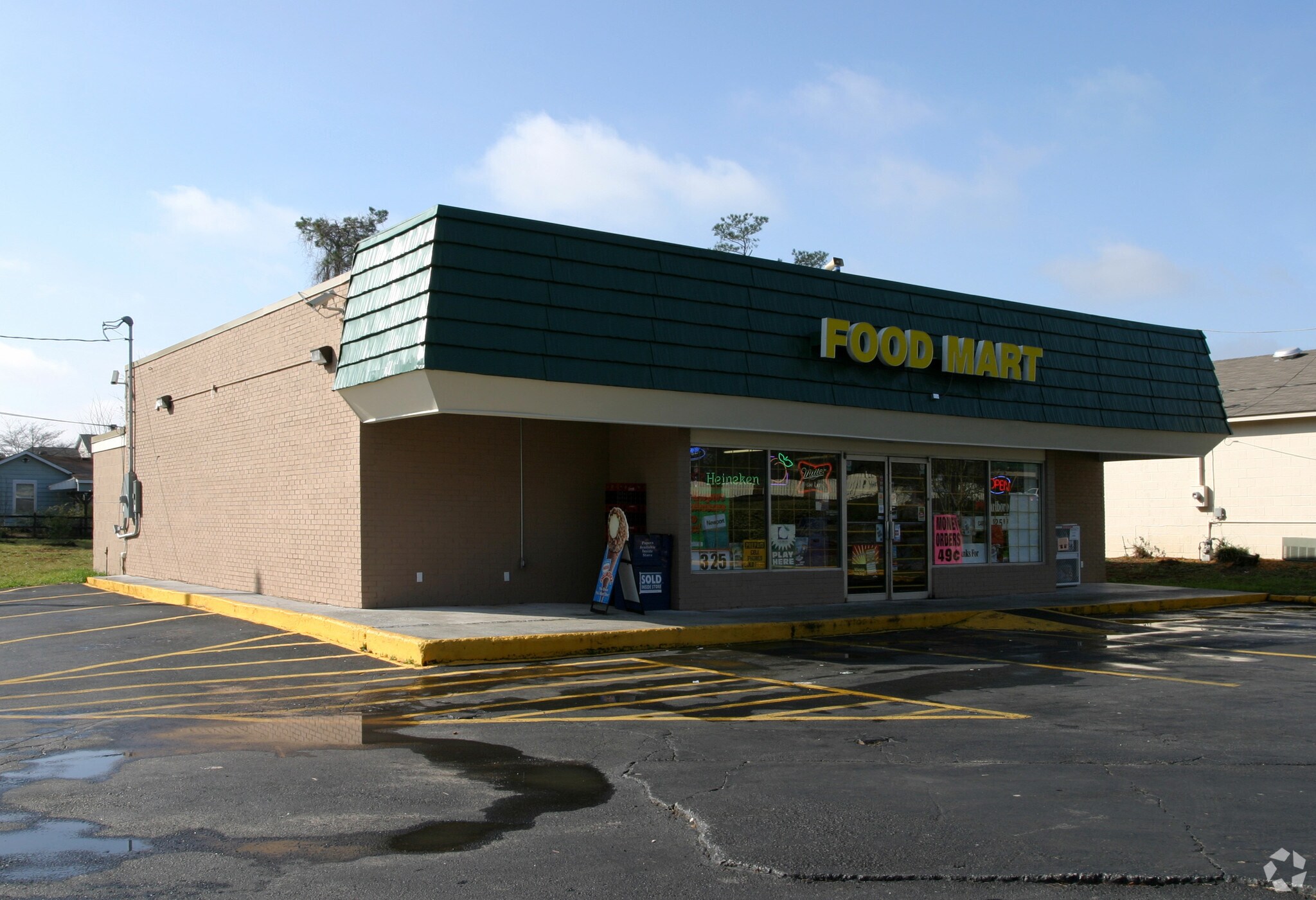 1828 Spring Rd SE, Smyrna, GA for sale Primary Photo- Image 1 of 1