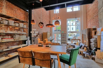 4271-4275 Rue Saint-Denis, Montréal, QC for sale Building Photo- Image 2 of 2