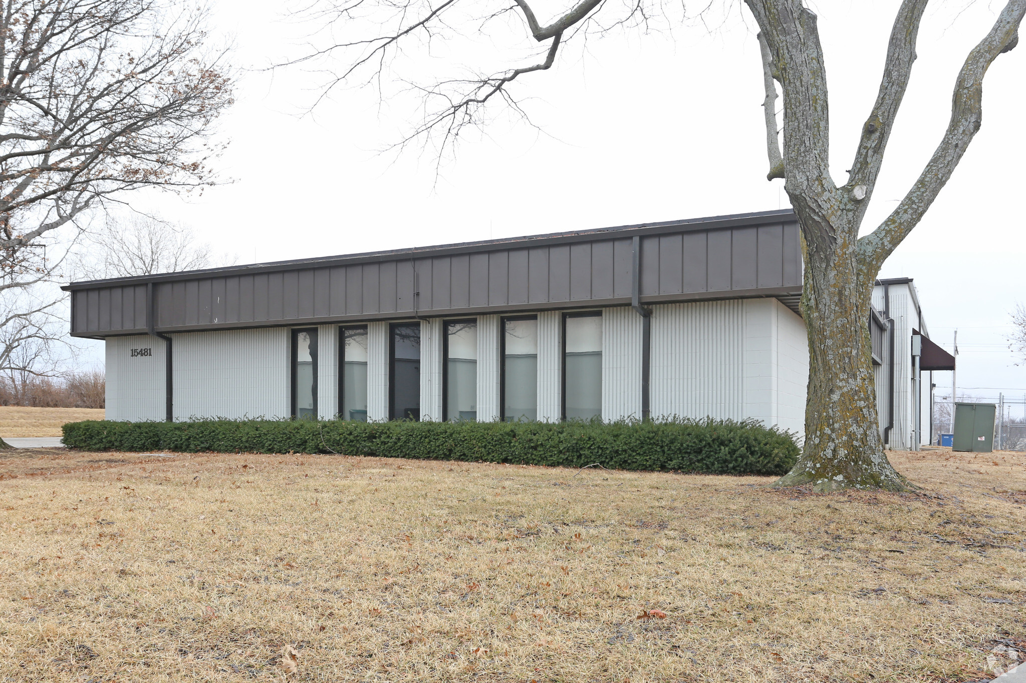 15481 W 110th St, Lenexa, KS for lease Primary Photo- Image 1 of 8