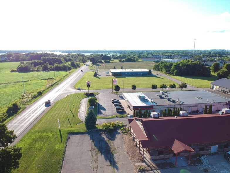 5574 State Road 50, Delavan, WI for sale - Building Photo - Image 1 of 1