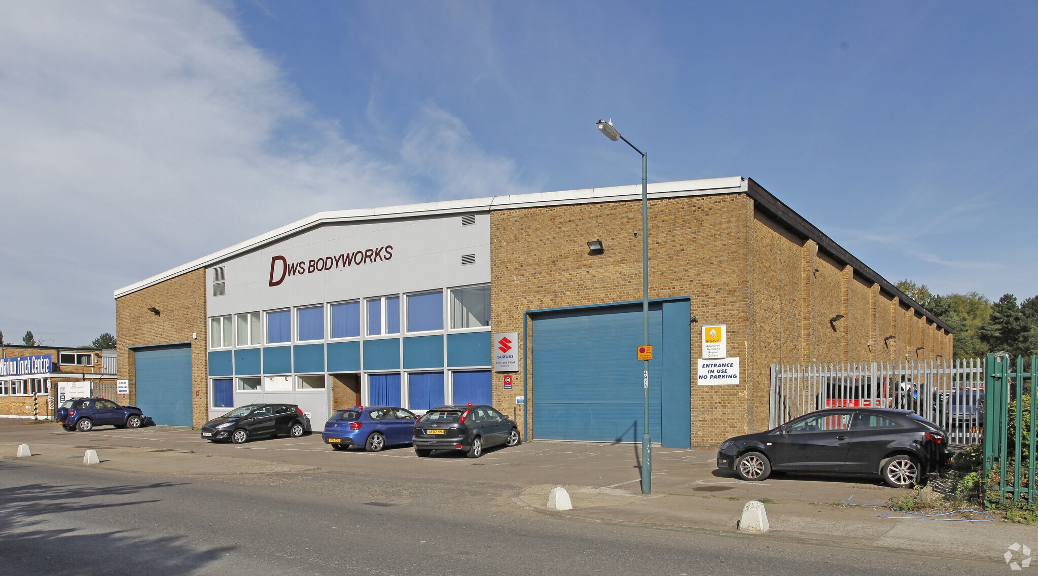 River Way, Harlow for sale Primary Photo- Image 1 of 1