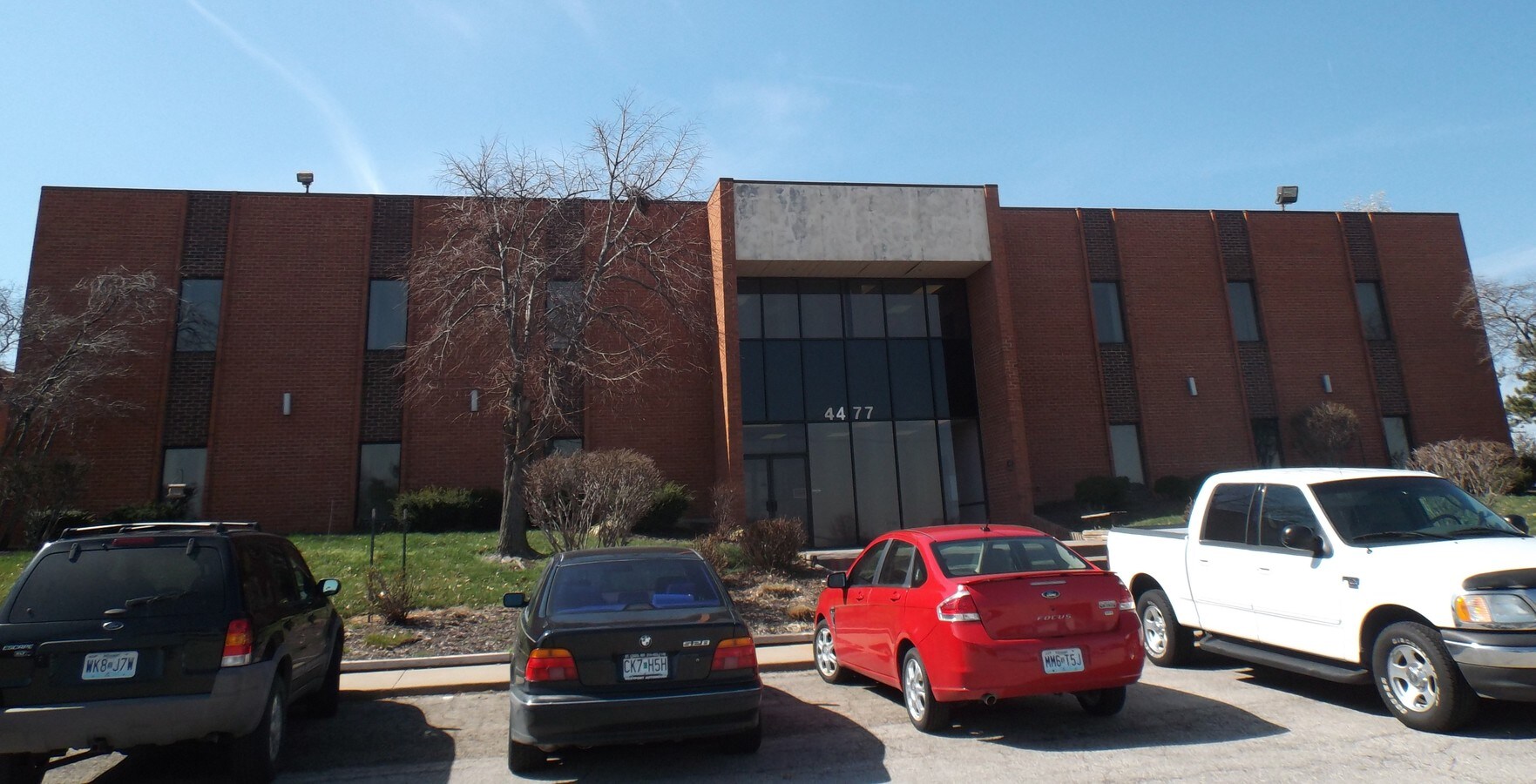 4477 Woodson Rd, Woodson Terrace, MO 63134