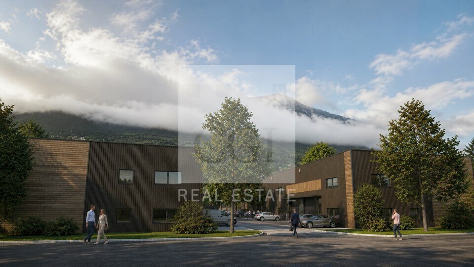 Flex in Claix for sale - Building Photo - Image 2 of 6