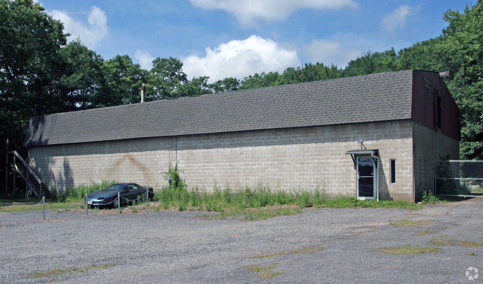 67 Nooseneck Hill Rd, West Greenwich, RI for sale - Primary Photo - Image 1 of 1