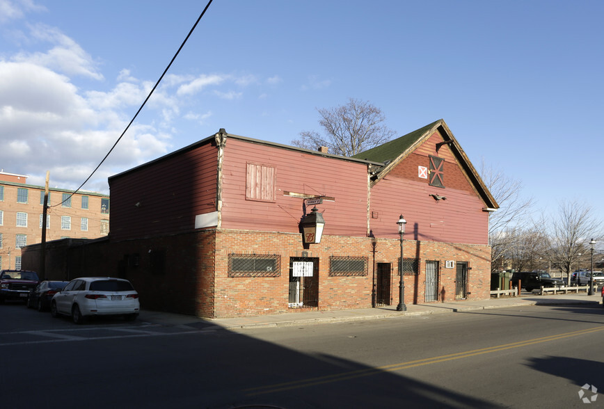 43 Fletcher St, Lowell, MA for sale - Building Photo - Image 3 of 5