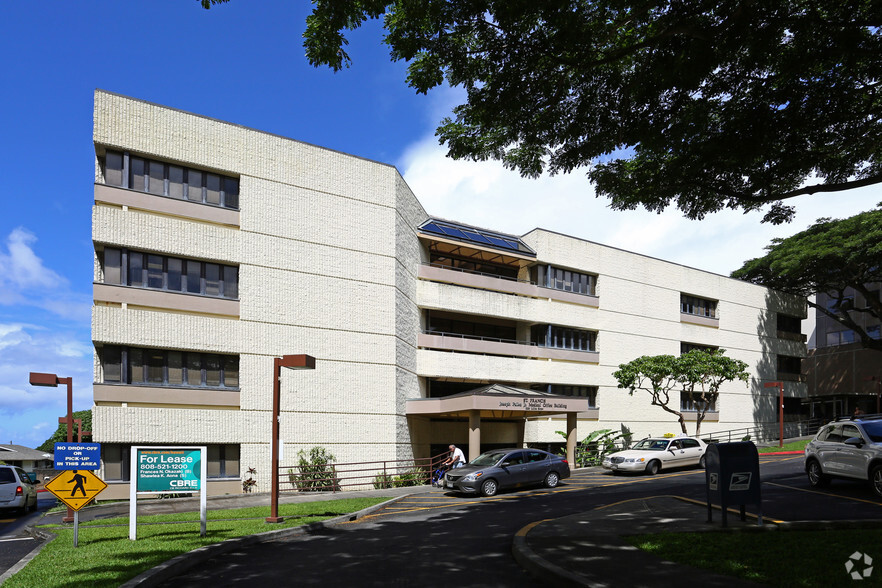 2228-2230 Liliha St, Honolulu, HI for lease - Building Photo - Image 1 of 11