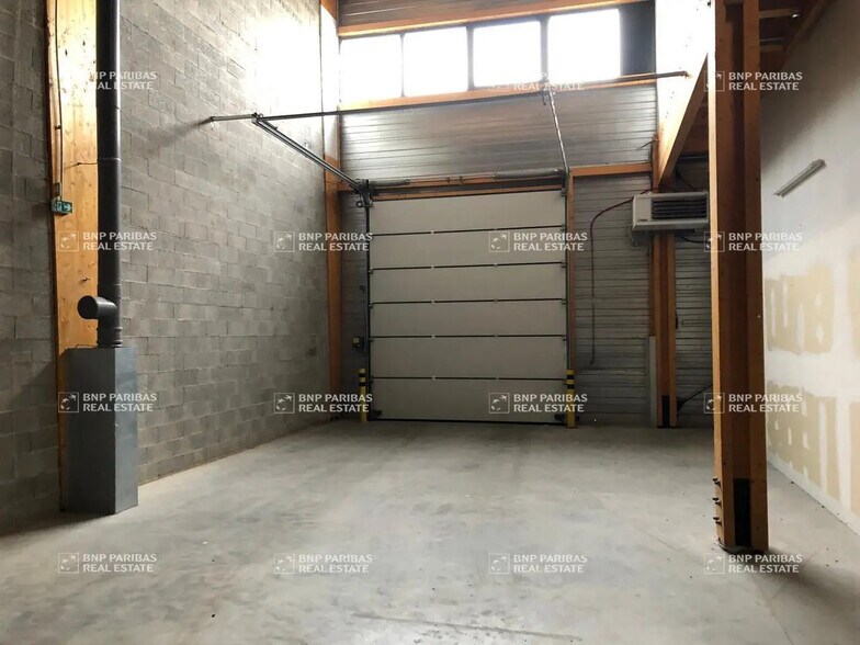 34-36 Rue Jacobi-Netter, Strasbourg for lease - Interior Photo - Image 3 of 10