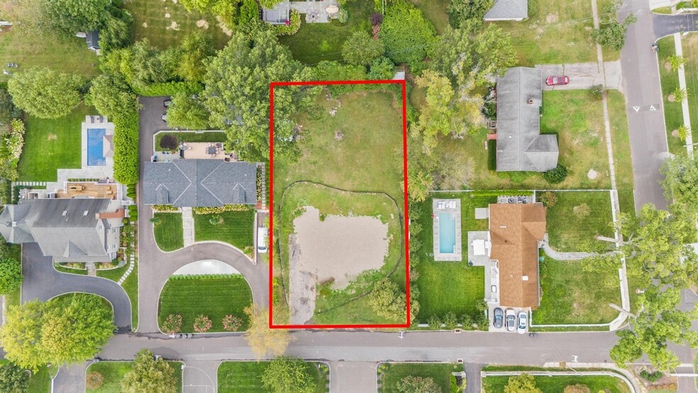 38 Cook Rd, Stamford, CT for sale - Building Photo - Image 3 of 11