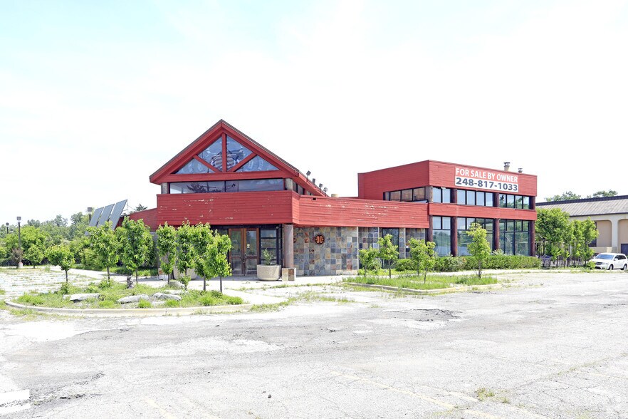 27522 Northwestern Hwy, Southfield, MI for sale - Primary Photo - Image 1 of 1