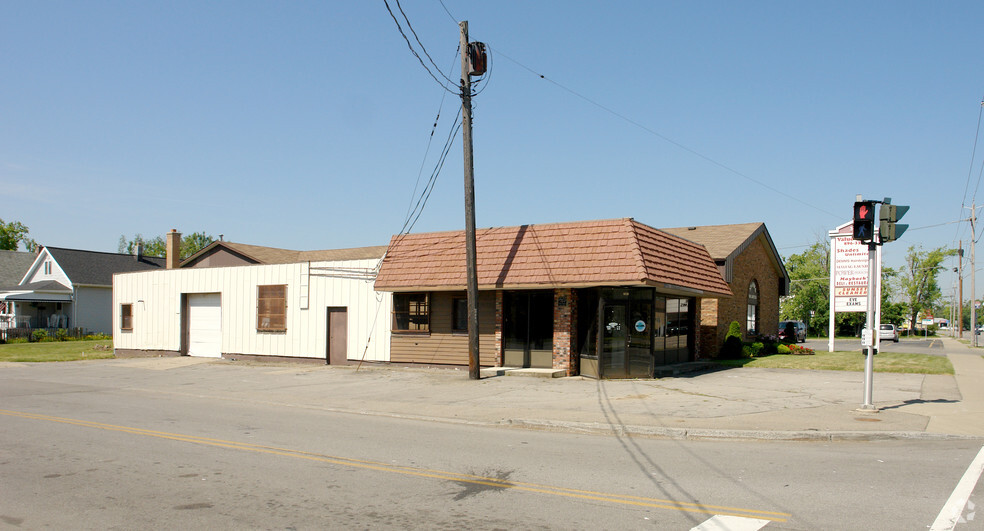 3063 Genesee St, Buffalo, NY for sale - Primary Photo - Image 1 of 1