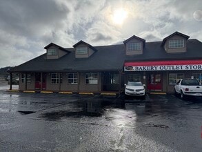 471 S A St, Springfield, OR for lease Building Photo- Image 2 of 12