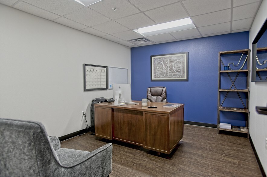 6815 14th St W, Bradenton, FL for sale - Building Photo - Image 1 of 1