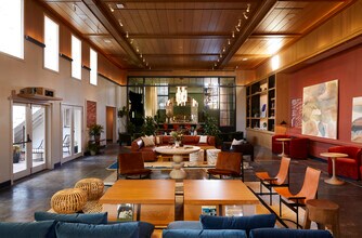 712-714 N La Cienega Blvd, Los Angeles, CA for lease Interior Photo- Image 2 of 15