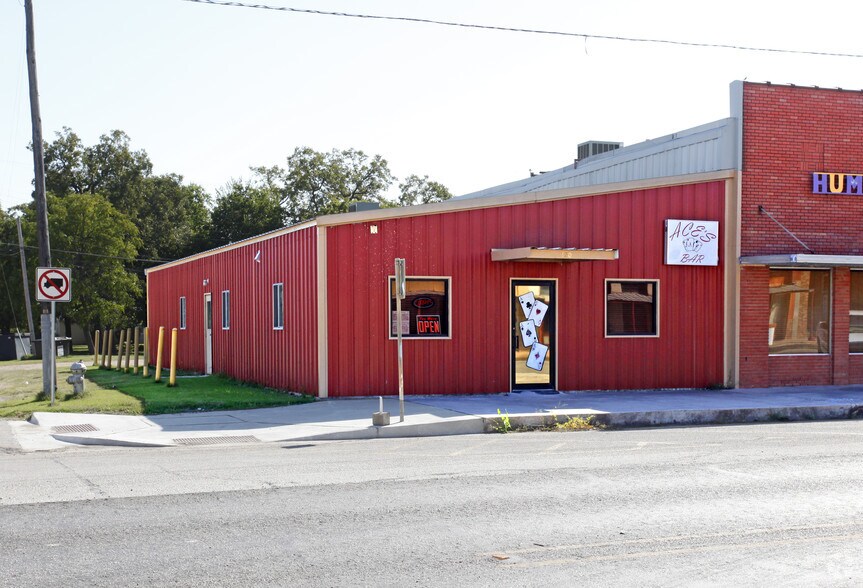 120 E Davilla St, Granger, TX for sale - Primary Photo - Image 1 of 1