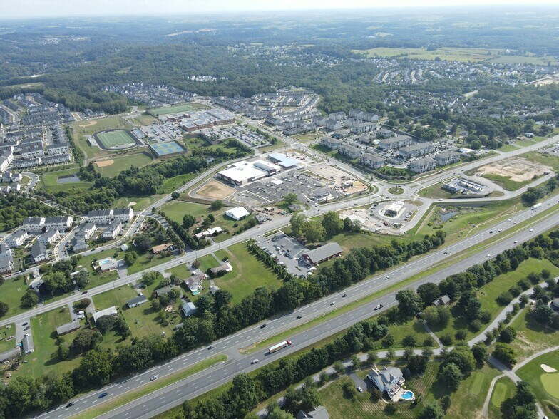 Old National Pike, Lake Linganore, MD for lease - Building Photo - Image 2 of 6