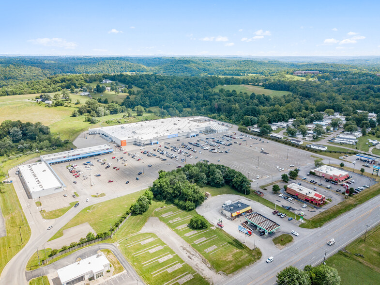 2850 Maysville Pike, Zanesville, OH for lease - Building Photo - Image 1 of 18