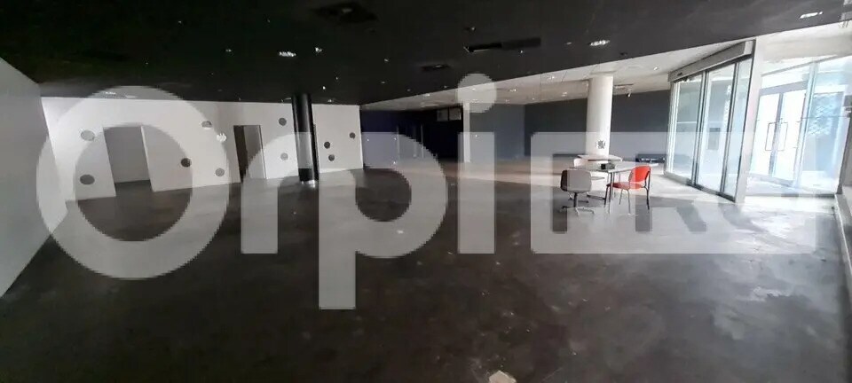 Retail in Saint-Brieuc for lease - Interior Photo - Image 3 of 4