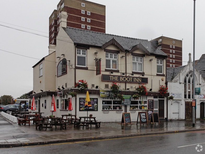 16 Lichfield St, Tamworth for lease - Building Photo - Image 1 of 2