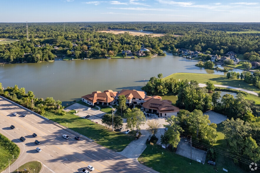 18001 W Highway 105, Montgomery, TX for lease - Aerial - Image 2 of 27