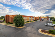 Quality Inn South Wichita - Motel