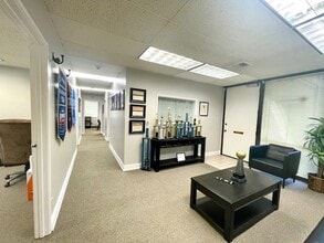 222 N Mountain Ave, Upland, CA for lease Building Photo- Image 2 of 23
