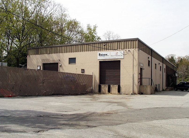 21 Wheeling Ave, Woburn, MA for lease - Building Photo - Image 2 of 3