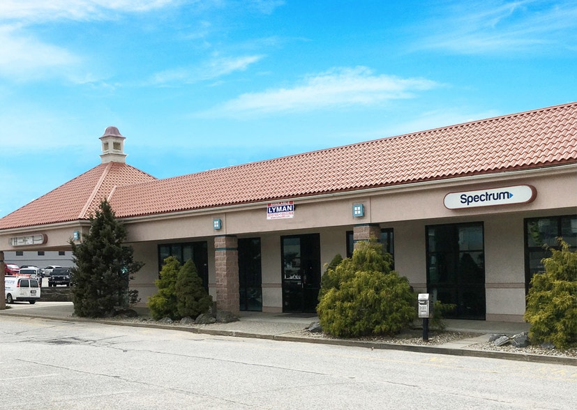 1548 W Main St, Willimantic, CT for lease - Building Photo - Image 3 of 8