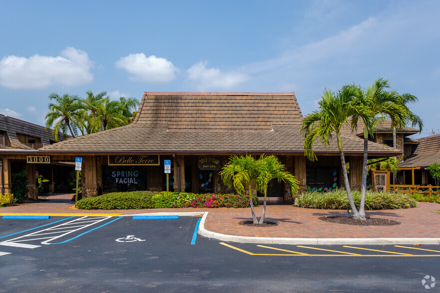 3000 N University Dr, Coral Springs, FL for lease - Building Photo - Image 1 of 26