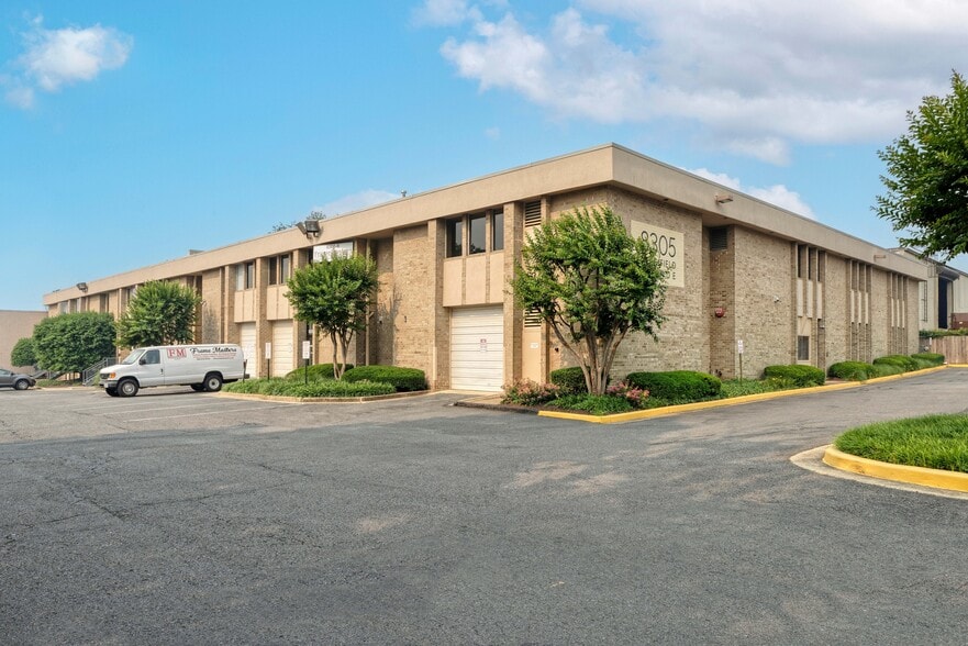 8305 Merrifield Ave, Merrifield, VA for lease - Building Photo - Image 3 of 8