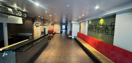 239 W 105th St, New York, NY for lease Building Photo- Image 2 of 7