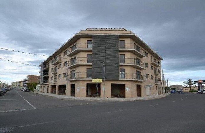 Multifamily in Deltebre, Tarragona for sale - Primary Photo - Image 1 of 1